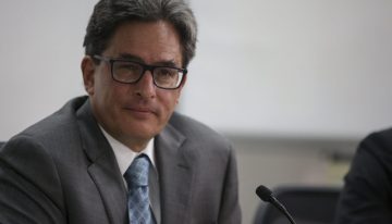 Gobierno revisa a la baja meta de crecimiento de 2020