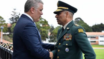 Comandante del Ejército generó polémica al lamentar la muerte de ‘Popeye’