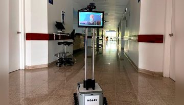 Investigadores crearon robot que ayuda al personal médico
