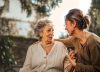 Disfrute el tiempo de cuarentena con los adultos mayores