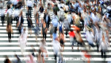 5.3 millones de personas perdieron sus empleos en abril