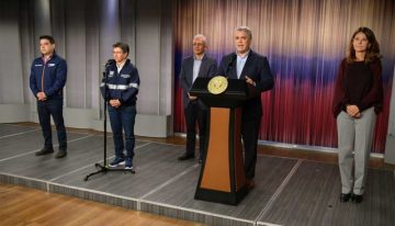 “No es una opción encerrarnos hasta que aparezca una vacuna”: Duque