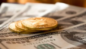 Banrepública vendió casi todas reservas de oro antes de la subida de precios. ¿Se equivocó?