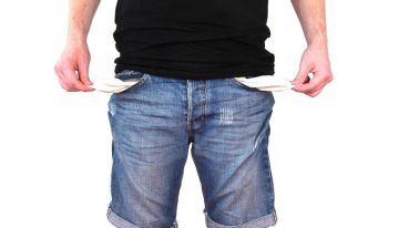 Desempleo cayó ligeramente en septiembre; mujeres pagan los «platos rotos»