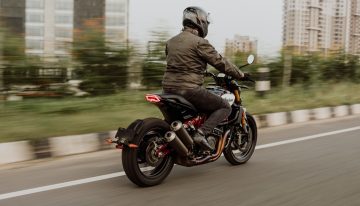 Motociclistas deberán cumplir tres normas para el uso de cascos