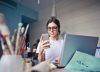 Colombia, entre los países donde las personas permanecen conectadas más horas a internet