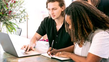 Banco de desarrollo de América Latina abre convocatoria de empleo para jóvenes