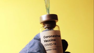 5 razones por las que los contagios de coronavirus pueden seguir aumentando aunque se avance en la vacunación