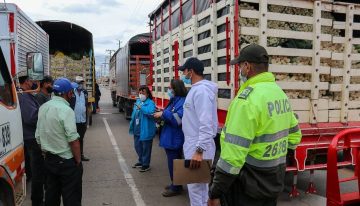 Gremios piden garantizar abastecimiento de alimentos, gasolina e insumos sanitarios en Bogotá y Cundinamarca