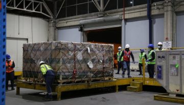 Colombia recibió primer lote de vacunas de Janssen con 480.000 dosis