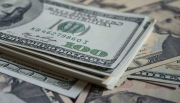 Dólar sigue cayendo y ya está por debajo de $3.600. ¿Cuál es el piso?