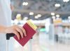 Por qué el certificado de estar vacunado contra la COVID-19 no es la solución para poder viajar