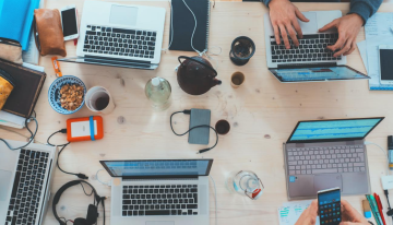 ¿Cansado de cumplir horario en oficina? Así avanza la reglamentación en materia de teletrabajo en Colombia