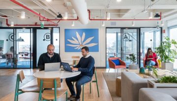 Las oficinas flexibles, la nueva realidad del regreso al trabajo en Colombia