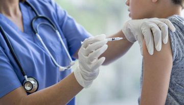 “Estrategias de vacunación deben buscar población de 12 a 19 años”: MinSalud