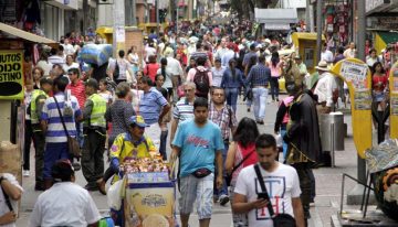 La economía del país: ¿Qué tiene optimistas y pesimistas a los colombianos?