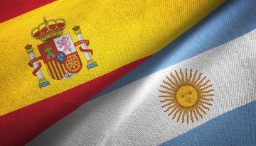 Pobreza y drogas: España y Argentina intensifican acusaciones