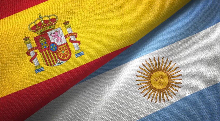 Pobreza y drogas: España y Argentina intensifican acusaciones