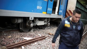 Al menos 30 hospitalizados, dos graves, tras choque ferroviario en Buenos Aires