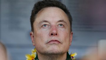 Elon Musk acosó y tuvo relaciones con tres empleadas de SpaceX, según el WSJ