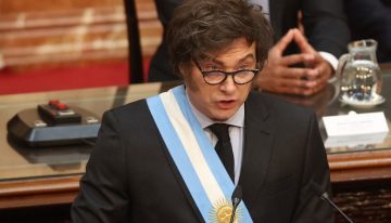 Milei presenta un presupuesto 2025 con «déficit cero» al Congreso argentino