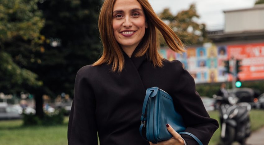 El color de pelo que llevan las milanesas, da brillo al cabello y pone la piel luminosa en otoño