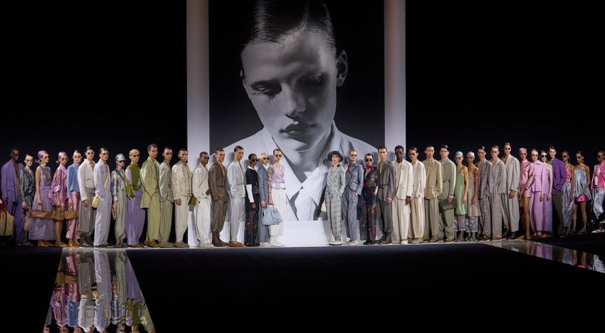 Las 5 claves del desfile de Emporio Armani para primavera verano 2025