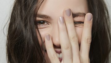 Con esta manicura de otoño, todos te preguntarán por tus uñas