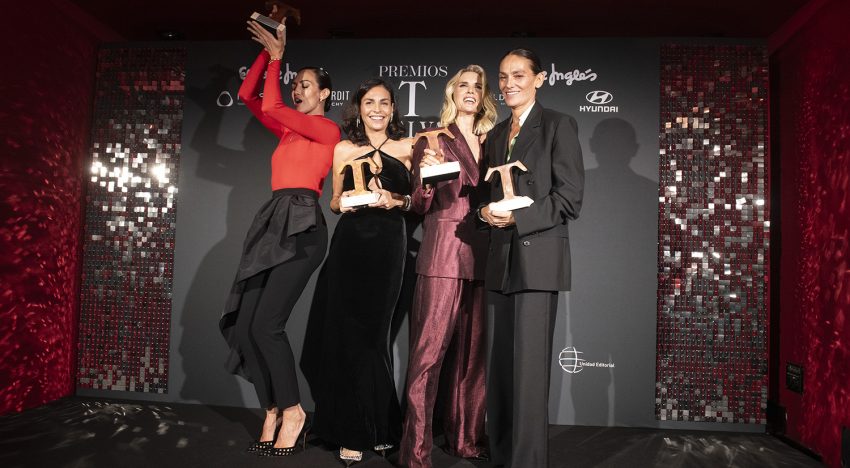 Del traje masculino de Laura Ponte al impresionante vestido negro de Inés Sastre, los icónicos looks de las 4 premiadas