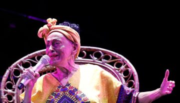 Omara Portuondo se retira definitivamente de los escenarios