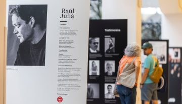 Exposición “Raúl Juliá: el legado de un genio” llega a Ponce