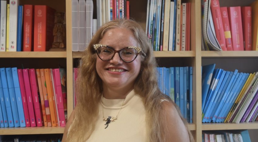 Exmaestra boricua gana importante certamen de literatura infantil