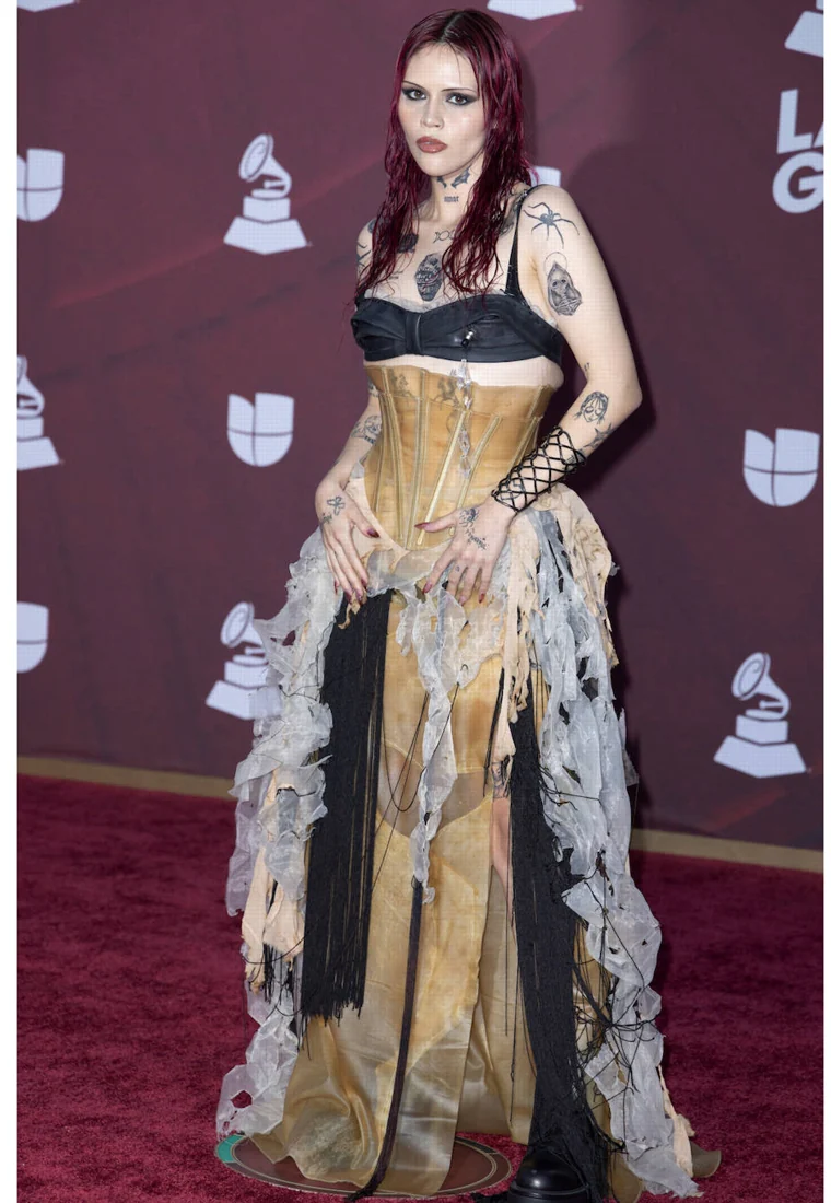 Los tres peores looks de los Grammy Latinos 2024