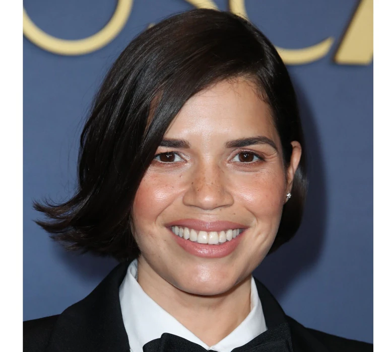 America Ferrera con un flicky bob.