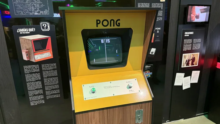 La máquina con el Pong