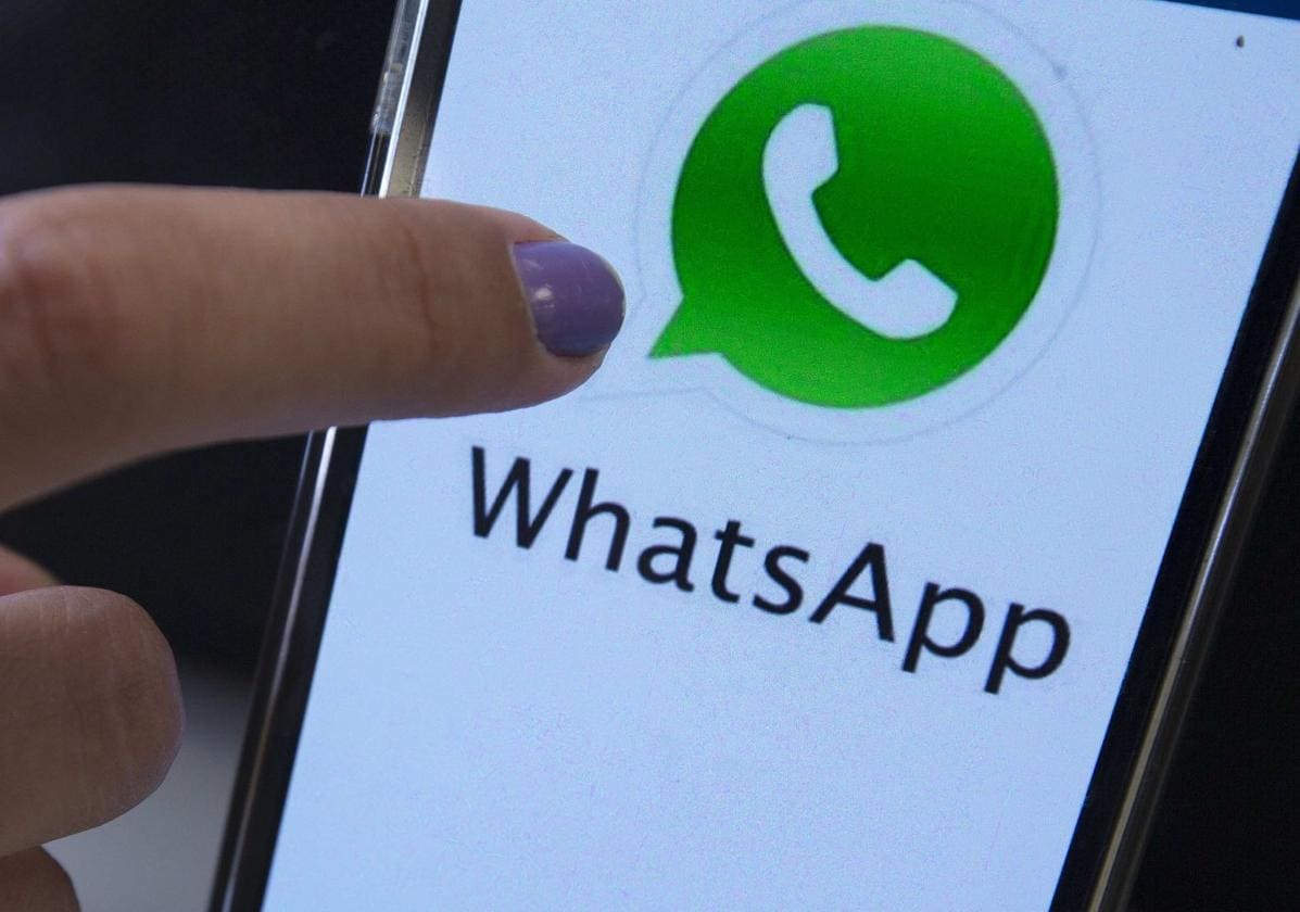 Aplicación de Whatsapp en un móvil.