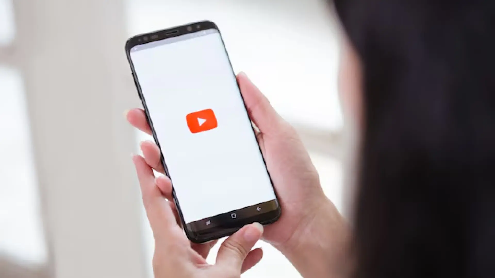 YouTube quiere acabar con el clickbait: la plataforma eliminará tus vídeos si usas esta técnica