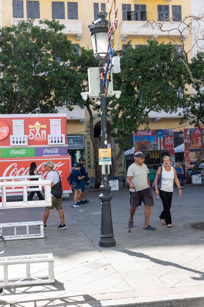 Así lucen en los postes. 