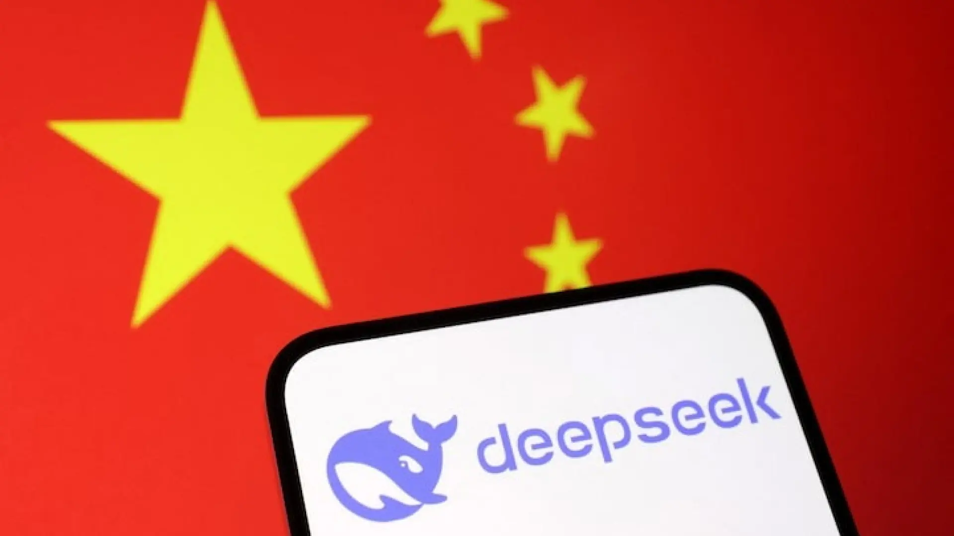 Así es DeepSeek, la nueva IA de la que todo el mundo habla y que podría destronar a Nvidia y OpenAI