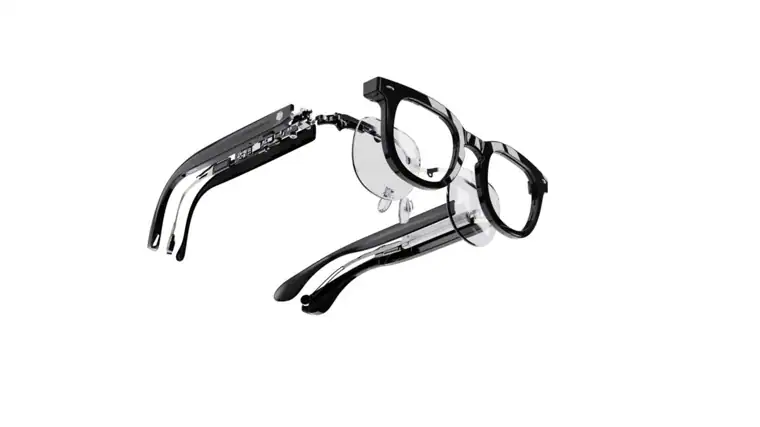 Las Halliday Smart Glasses