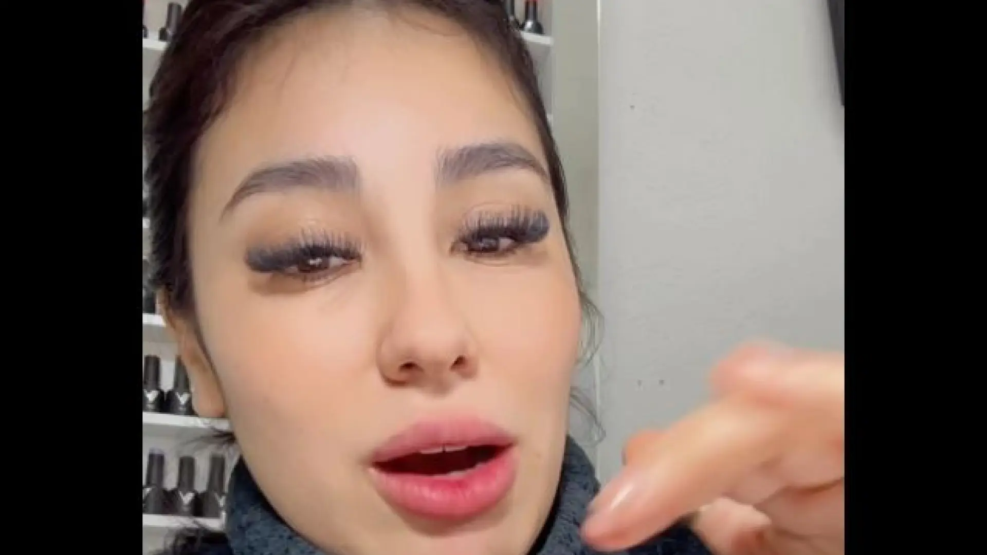 Muere la 'influencer' Asli Fernández a los 29 años por una cirugía estética mal practicada: "Pido justicia"