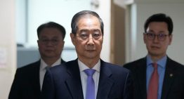 El Tribunal Constitucional exculpa al primer ministro Han Duck-soo y le rehabilita como presidente en funciones de Corea del Sur