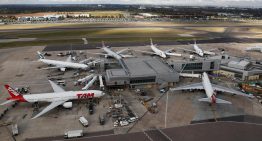 El aeropuerto de Heathrow en Londres cierra debido a un incendio en una subestación eléctrica