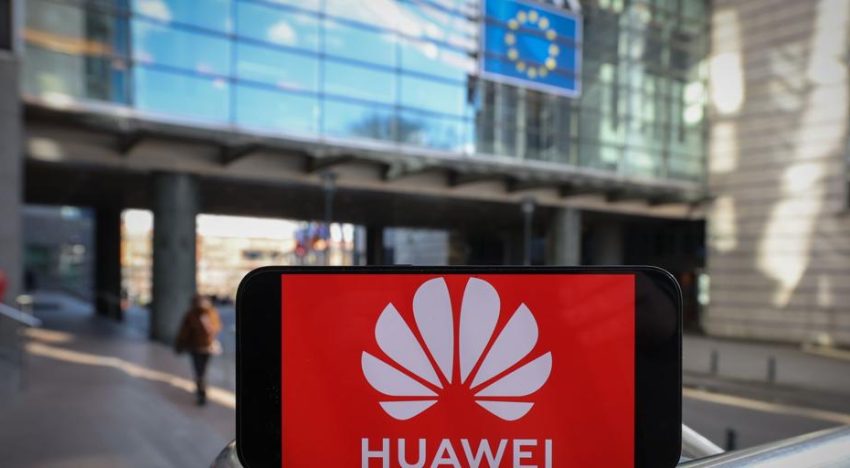 El Parlamento Europeo suspende el acceso a sus instalaciones a representantes de Huawei