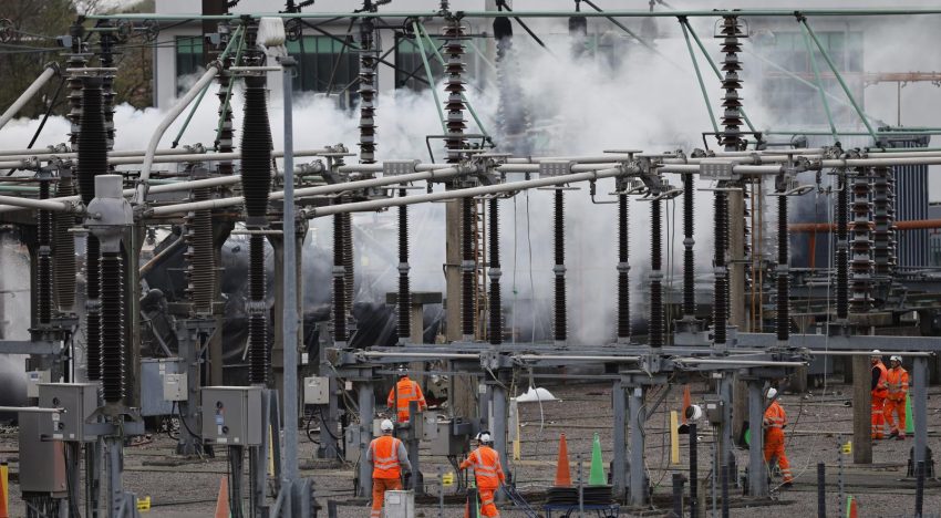 El aeropuerto de Heathrow reanuda sus vuelos a pleno rendimiento tras el cierre por un incendio en una subestación eléctrica