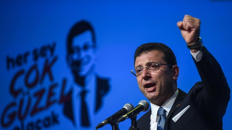 El ya exalcalde de Estambul, Ekrem Imamoglu, es el principal rival del presidente Erdogan