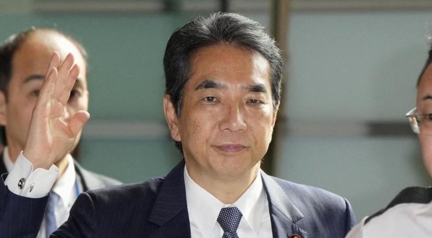 Dimite el ministro de Agricultura de Japón por bromear sobre su 'privilegio' de no tener que comprar arroz