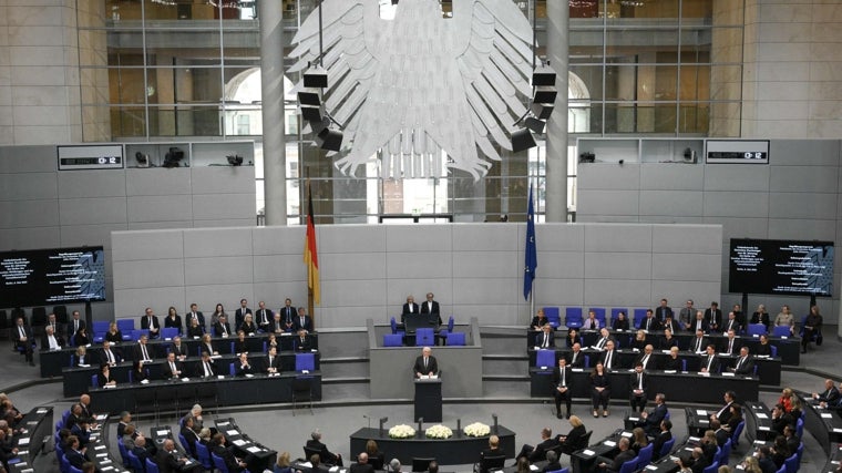 Steinmeier, presidente de Alemania, carga contra Putin y Trump en el 80 aniversario del final de la Segunda Guerra Mundial