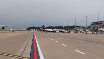 Una amenaza de bomba en un avión suspende el tráfico aéreo del aeropuerto de Charleroi en Bélgica