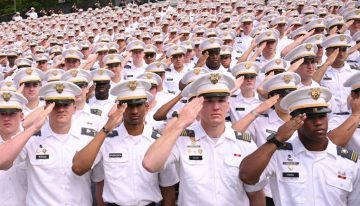 Trump critica el envío del Ejército al extranjero: «Abusaban de nuestros militares con absurdos experimentos ideológicos»